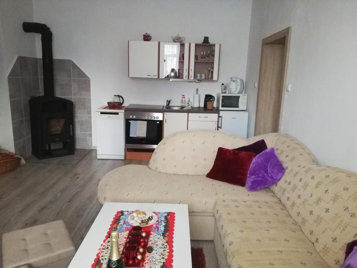 Apartman Petra Kovářská Εξωτερικό φωτογραφία
